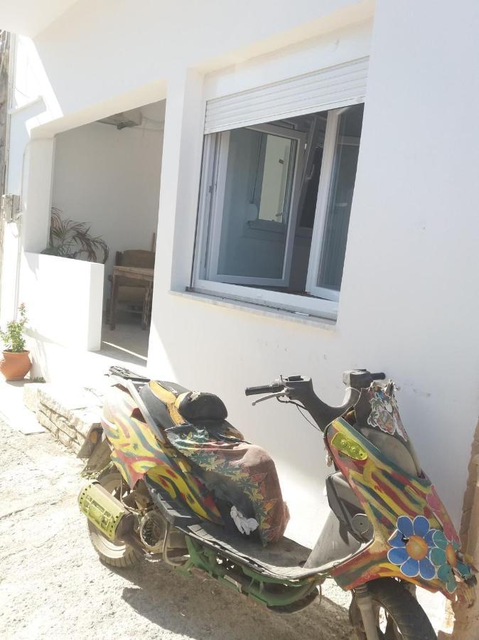 Studio George - Near The Beach Matala Extérieur photo